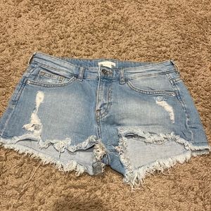H&M denim shorts size 6